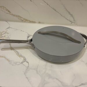 Gray Caraway Pan with Lid